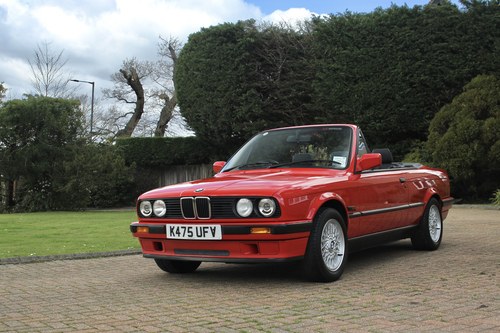 1993 BMW E30 318i LUX Convertible For Sale (picture 22 of 178)