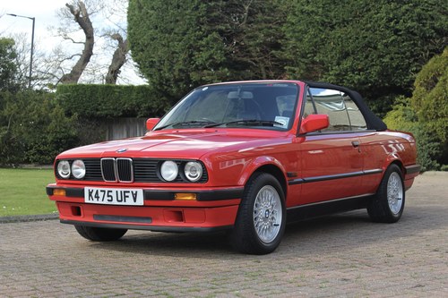 1993 BMW E30 318i LUX Convertible For Sale (picture 25 of 178)