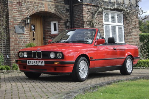 1993 BMW E30 318i LUX Convertible For Sale (picture 37 of 178)