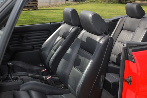 1993 BMW E30 318i LUX Convertible For Sale (picture 61 of 178)