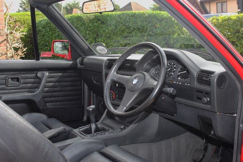 1993 BMW E30 318i LUX Convertible For Sale (picture 67 of 178)