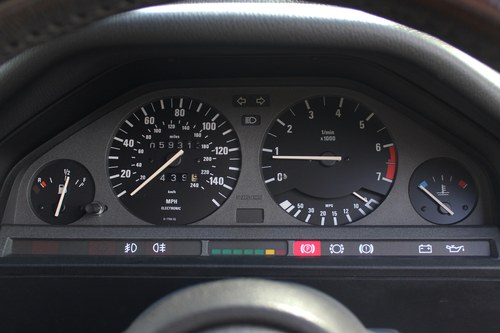 1993 BMW E30 318i LUX Convertible For Sale (picture 111 of 178)