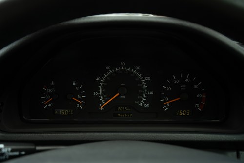 1999 Mercedes-Benz C208 CLK230 Kompressor Elegance à vendre (picture 68 of 148)