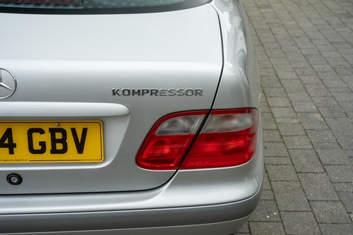 1999 Mercedes-Benz C208 CLK230 Kompressor Elegance à vendre (picture 96 of 148)