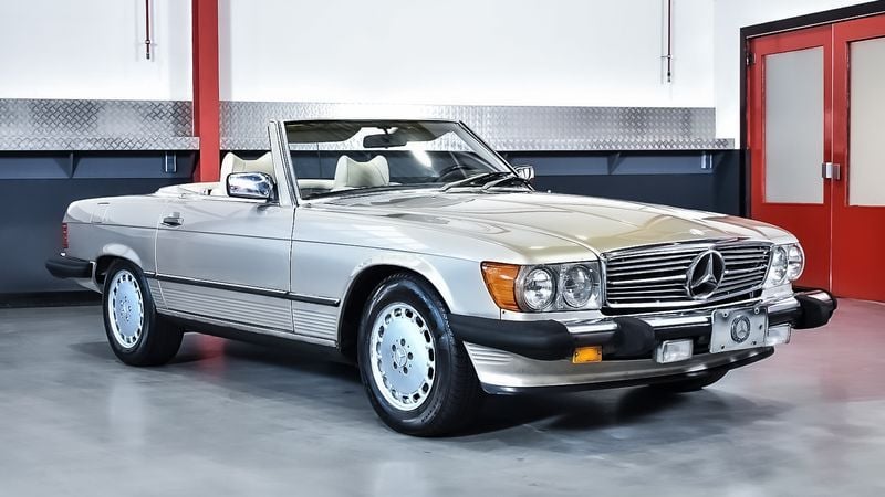 1987 Mercedes-Benz R107 560SL Convertible 5.6L V8 For Sale (picture 1 of 110)