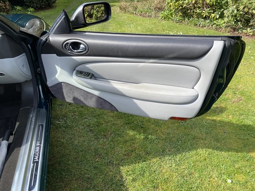 2003 Jaguar X100 XKR 4.2 Convertible For Sale (picture 53 of 130)