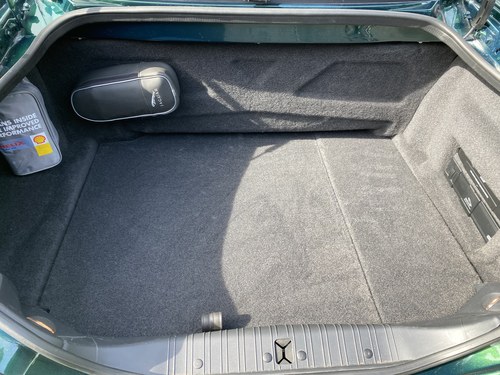 2003 Jaguar X100 XKR 4.2 Convertible For Sale (picture 64 of 130)