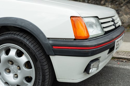 1988 Peugeot 205 GTI 1.9 In vendita (immagine 80 di 190)
