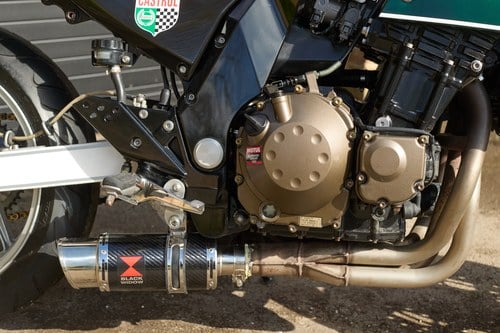 2006 Kawasaki ZR750 Cafe Racer à vendre (picture 54 of 58)