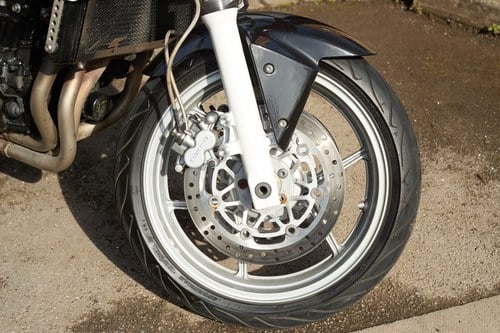 2006 Kawasaki ZR750 Cafe Racer à vendre (picture 20 of 58)