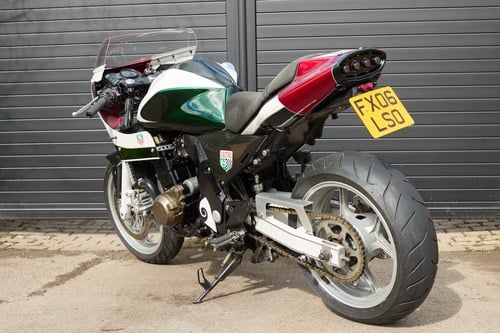 2006 Kawasaki ZR750 Cafe Racer à vendre (picture 9 of 58)