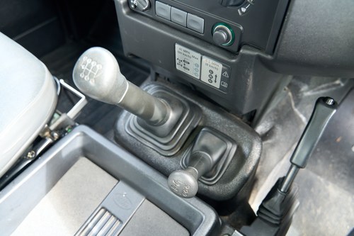 2007 Land Rover Defender 90 Station Wagon à vendre (picture 42 of 151)