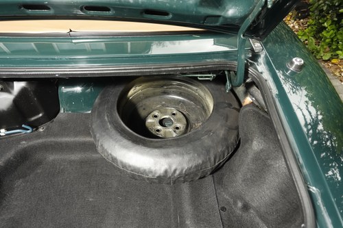 1992 Mazda Eunos Roadster V-Special Te koop (foto 108 van 206)