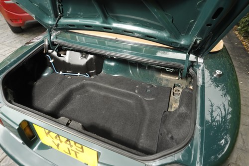 1992 Mazda Eunos Roadster V-Special Te koop (foto 113 van 206)