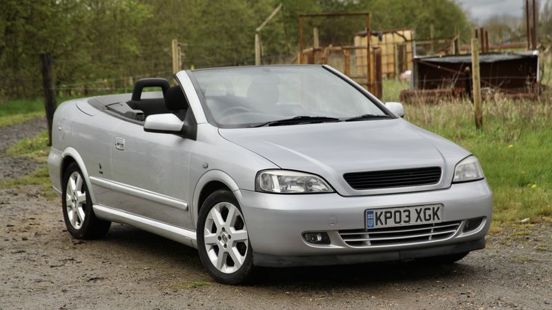 2003 Vauxhall Astra 1.6 Bertone Convertible For Sale (picture 1 of 90)