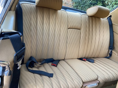 1982 Mercedes-Benz C123 280CE Te koop (foto 19 van 93)