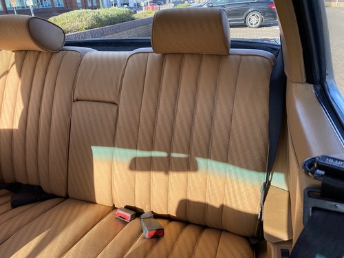 1982 Mercedes-Benz C123 280CE Te koop (foto 29 van 93)