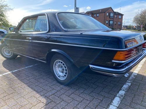 1982 Mercedes-Benz C123 280CE Te koop (foto 6 van 93)