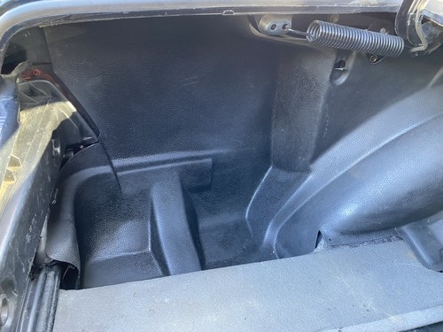 1982 Mercedes-Benz C123 280CE Te koop (foto 43 van 93)