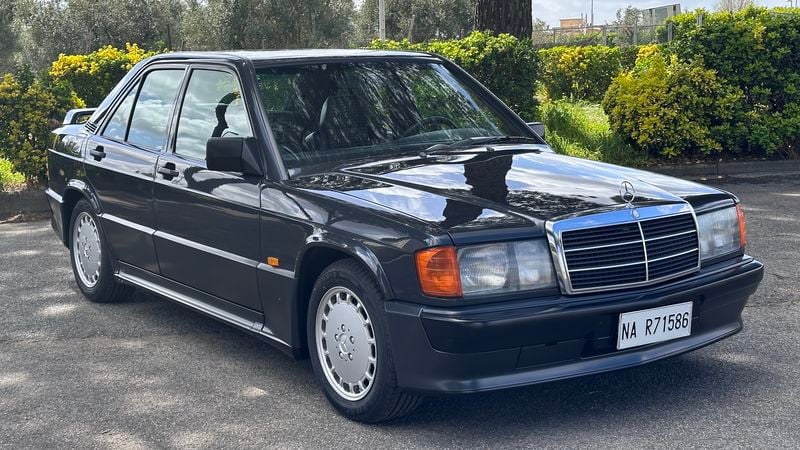 1987 Mercedes-Benz 190 2.3 16V (W201) In vendita (immagine 1 di 99)