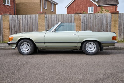 1972 Mercedes-Benz 350 SL R107 In vendita (immagine 4 di 189)