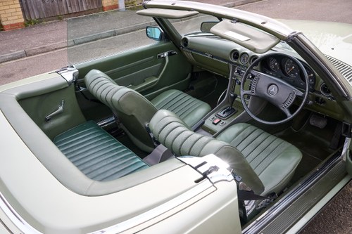 1972 Mercedes-Benz 350 SL R107 In vendita (immagine 16 di 189)