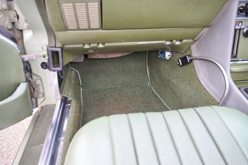 1972 Mercedes-Benz 350 SL R107 In vendita (immagine 23 di 189)