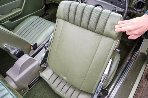 1972 Mercedes-Benz 350 SL R107 In vendita (immagine 47 di 189)