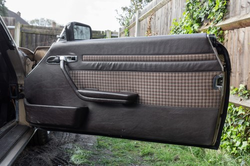 1985 Mercedes-Benz R107 380SL zum Verkauf (Bild 61 von 200)