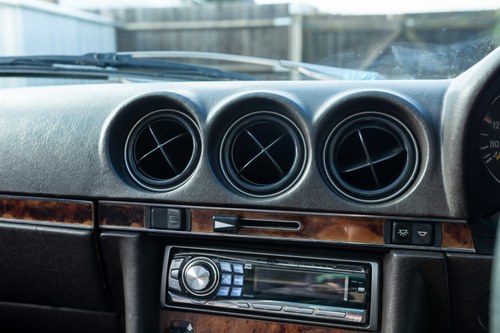 1985 Mercedes-Benz R107 380SL zum Verkauf (Bild 68 von 200)