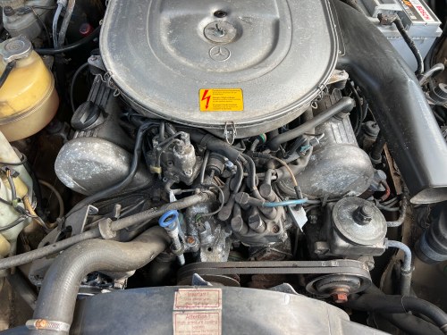 1985 Mercedes-Benz R107 380SL zum Verkauf (Bild 138 von 200)