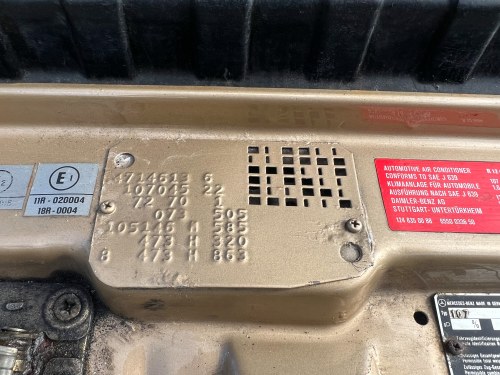 1985 Mercedes-Benz R107 380SL zum Verkauf (Bild 154 von 200)