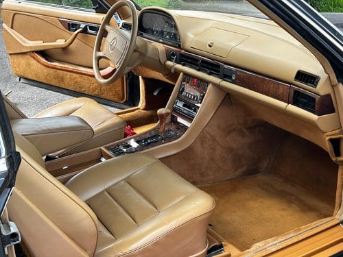 1988 Mercedes-Benz 560 SEC Carat Duchatelet For Sale (picture 11 of 85)