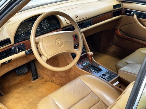 1988 Mercedes-Benz 560 SEC Carat Duchatelet For Sale (picture 16 of 85)