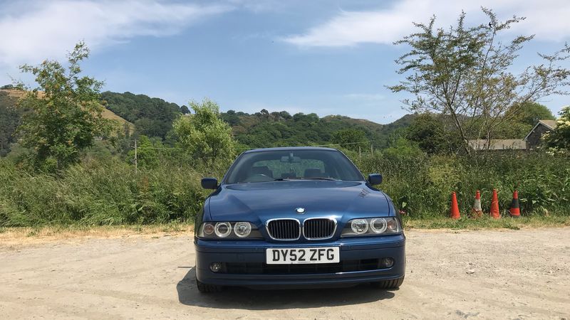 2002 BMW (E39) 520i For Sale (picture 1 of 21)