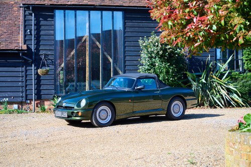1998 MG RV8 Te koop (foto 23 van 131)