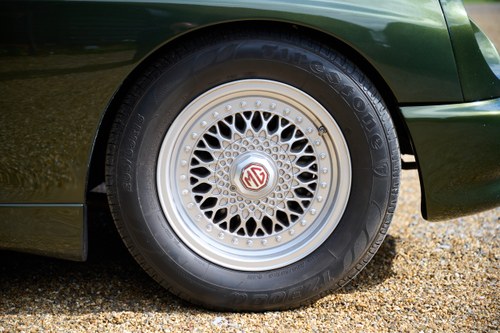 1998 MG RV8 Te koop (foto 28 van 131)