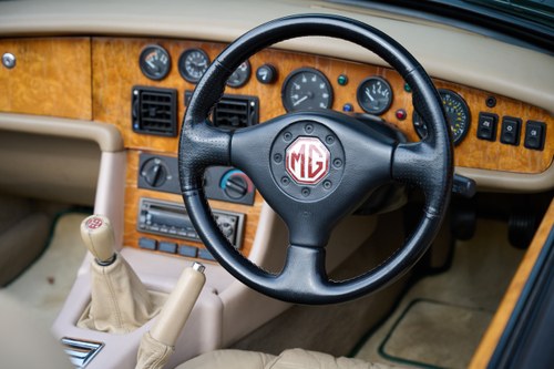 1998 MG RV8 Te koop (foto 31 van 131)