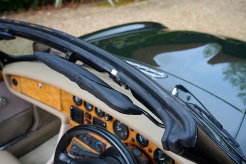 1998 MG RV8 Te koop (foto 68 van 131)