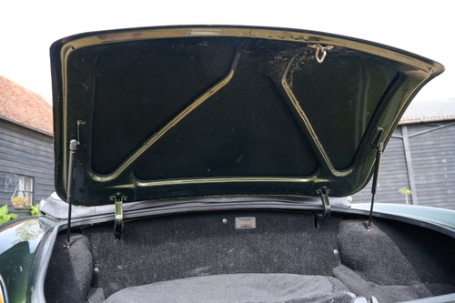 1998 MG RV8 Te koop (foto 73 van 131)