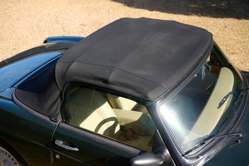 1998 MG RV8 Te koop (foto 79 van 131)