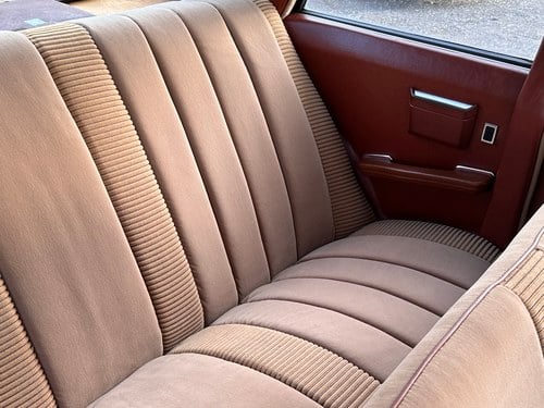 1980 Mercedes-Benz 300D Lang Te koop (foto 56 van 204)