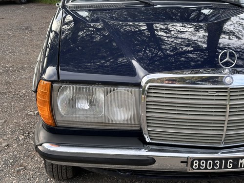 1980 Mercedes-Benz 300D Lang Te koop (foto 122 van 204)