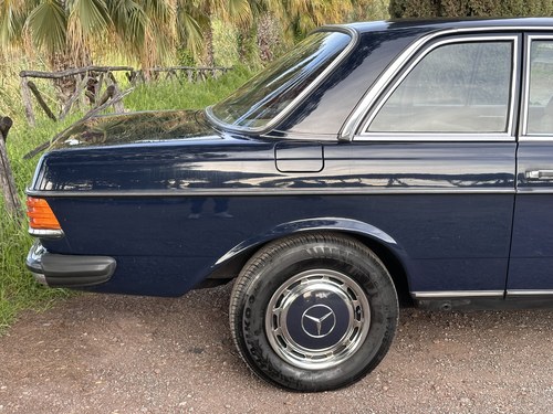 1980 Mercedes-Benz 300D Lang Te koop (foto 125 van 204)