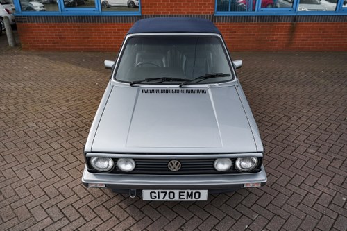 1990 Volkswagen Golf GTI Cabriolet For Sale (picture 18 of 249)