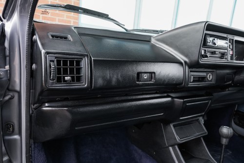 1990 Volkswagen Golf GTI Cabriolet For Sale (picture 62 of 249)