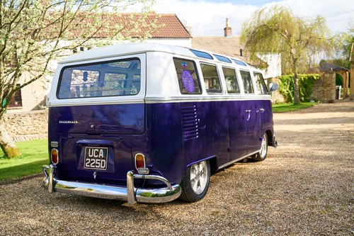 1966 Volkswagen T2 Samba 21 Window Deluxe In vendita (immagine 23 di 236)