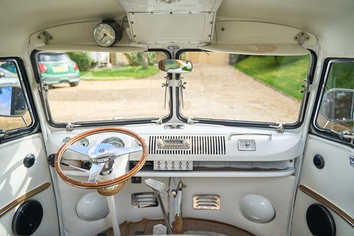 1966 Volkswagen T2 Samba 21 Window Deluxe In vendita (immagine 54 di 236)