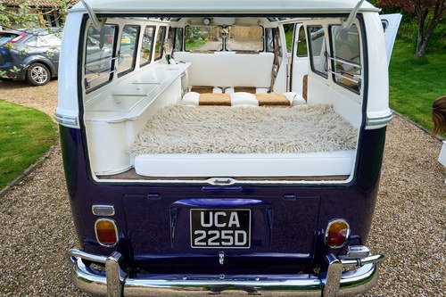1966 Volkswagen T2 Samba 21 Window Deluxe In vendita (immagine 139 di 236)