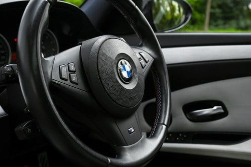 2008 BMW E60 M5 Te koop (foto 85 van 152)